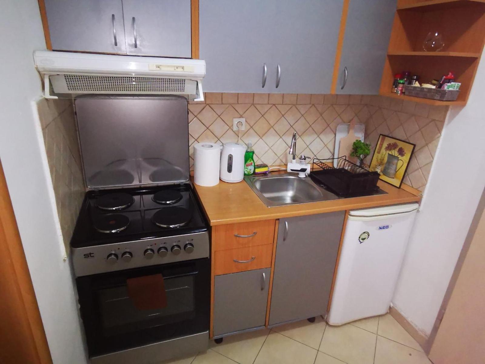 Lovely Square Apartment Purple Velvet Skopje Bilik gambar